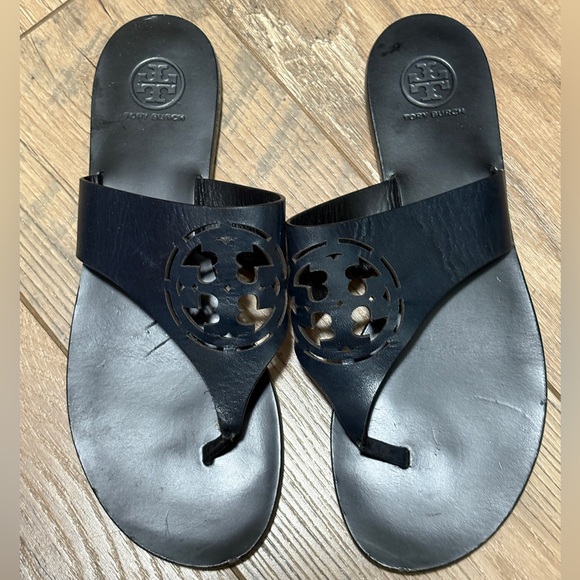 Tory Burch Shoes - Tory Burch Black Leather Sandals